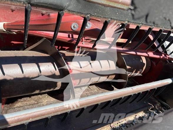 Case IH 1020 Leikkuupöydät