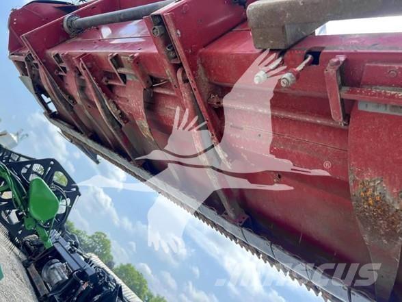 Case IH 1020 Leikkuupöydät