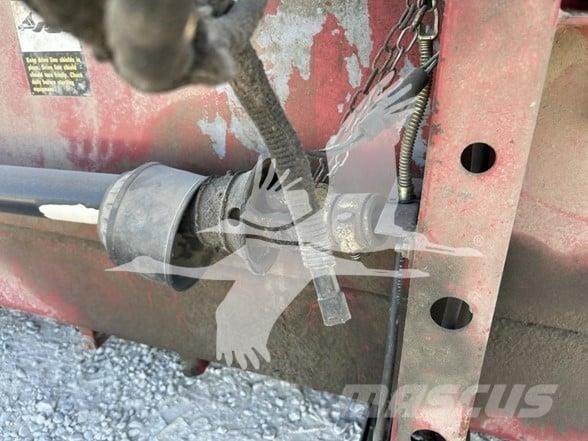 Case IH 1020 Leikkuupöydät