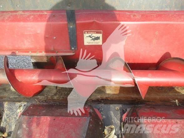 Case IH 1063 Leikkuupöydät