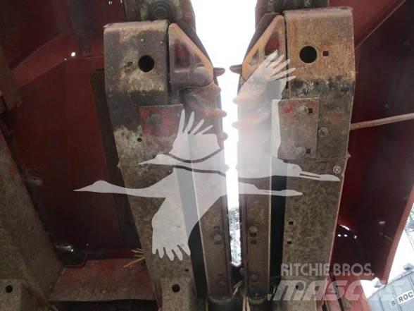 Case IH 1063 Leikkuupöydät