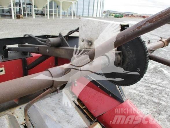 Case IH 1063 Leikkuupöydät