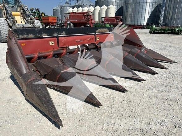 Case IH 1063 Leikkuupöydät