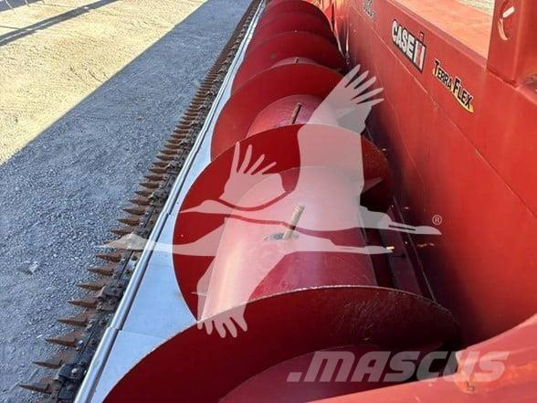 Case IH 3020 Leikkuupöydät