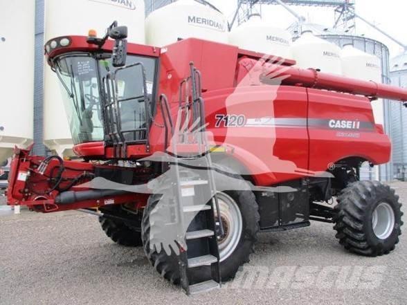 Case IH 7120 Leikkuupuimurit
