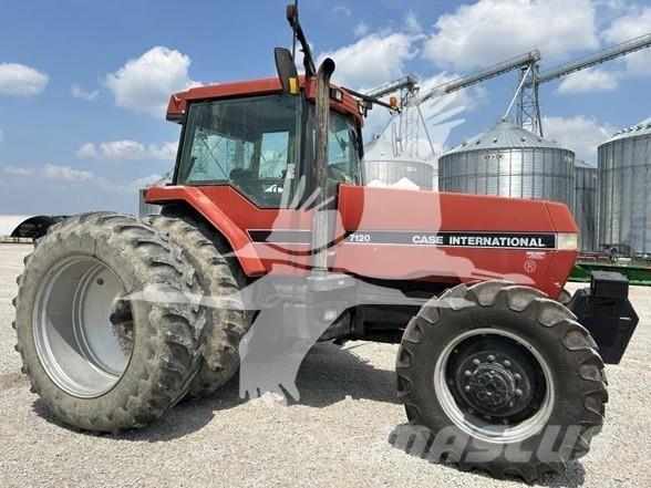 Case IH 7120 Traktorit