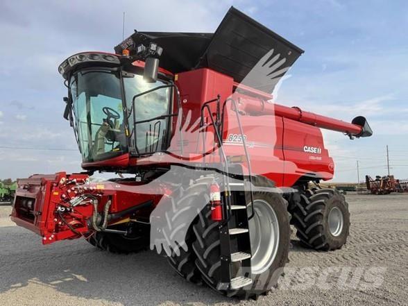 Case IH 8250 Leikkuupuimurit