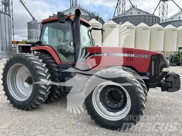 Case IH MX255 Traktorit