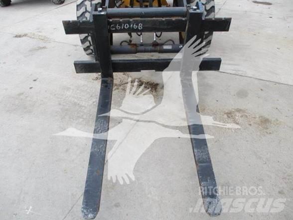 CAT 48 FORKS Haarukat