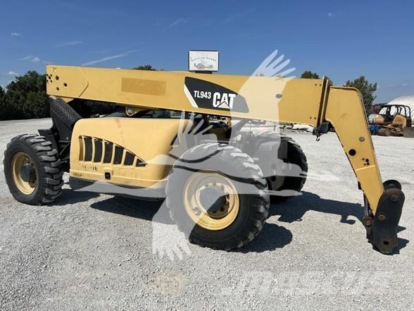 CAT TL943 Kurottajat