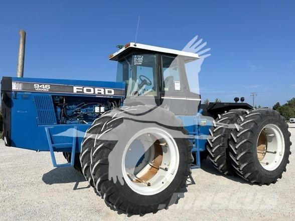 Ford 946 Traktorit