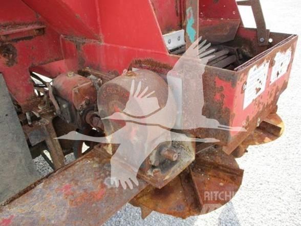 Ford LN7000 Muut koneet