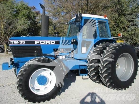 Ford TW35 Traktorit