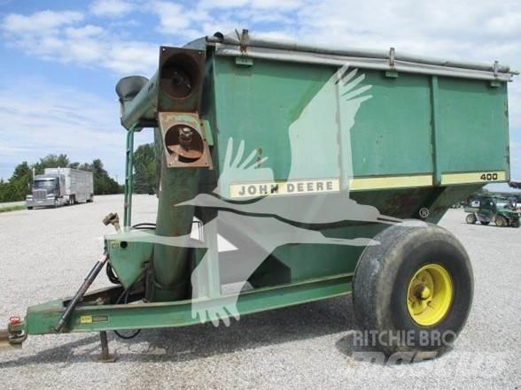 John Deere 400 Viljavaunut