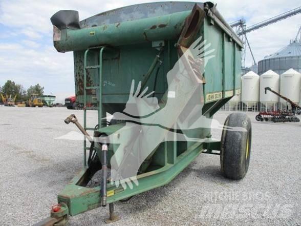 John Deere 400 Viljavaunut