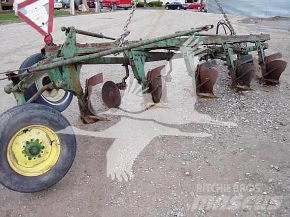 John Deere 514 Paluuaurat