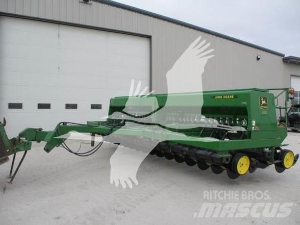 John Deere 750 Kylvökoneet