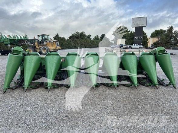 John Deere 893 Leikkuupöydät