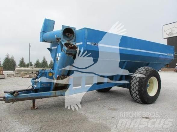 Kinze 840 Viljavaunut