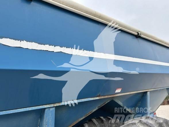 Kinze 840 Viljavaunut