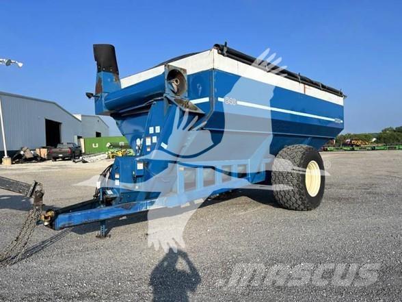 Kinze 840 Viljavaunut