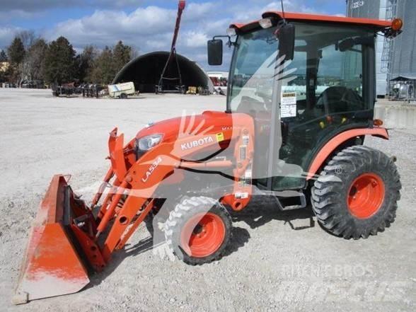 Kubota B3350 Traktorit