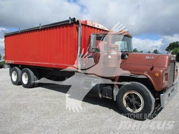 Mack R686ST Muut koneet