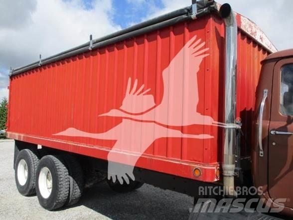 Mack R686ST Muut koneet