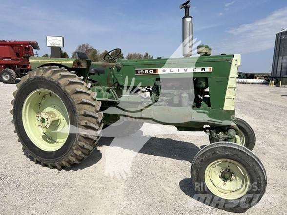 Oliver 1950 Traktorit