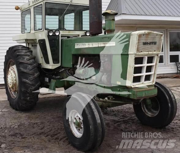 Oliver G1355 Traktorit