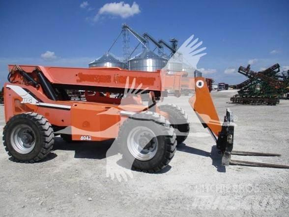 SkyTrak 8042 Kurottajat