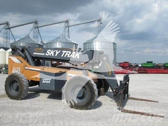 SkyTrak 8042 Kurottajat
