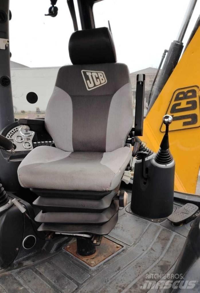 JCB 3 CX Kaivurikuormaajat