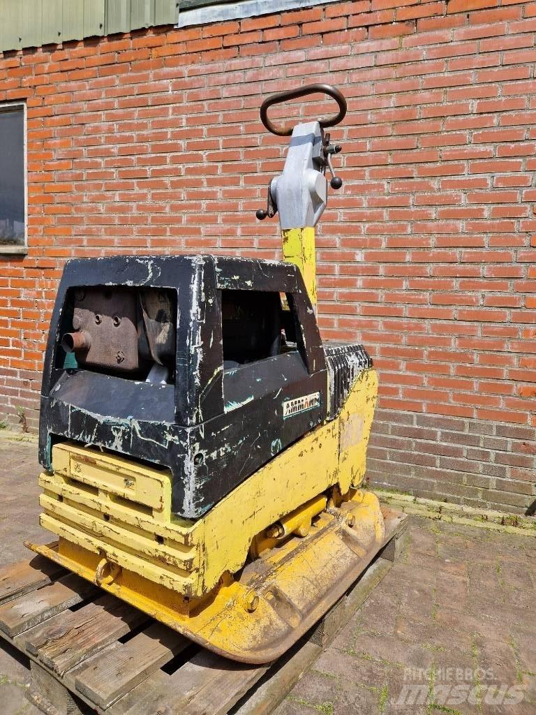 Ammann AVH 6020 Tärylevyt