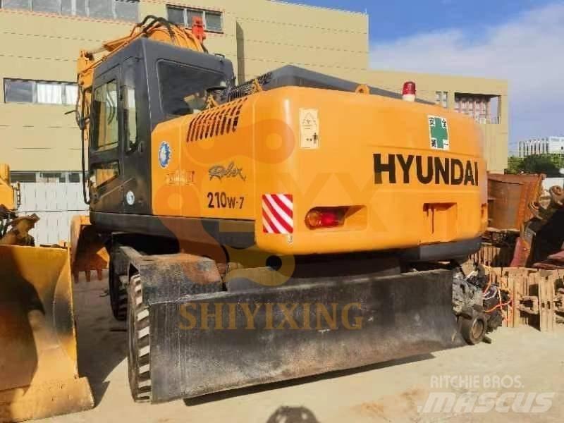 Hyundai 210W-7 Pyöräkaivukoneet