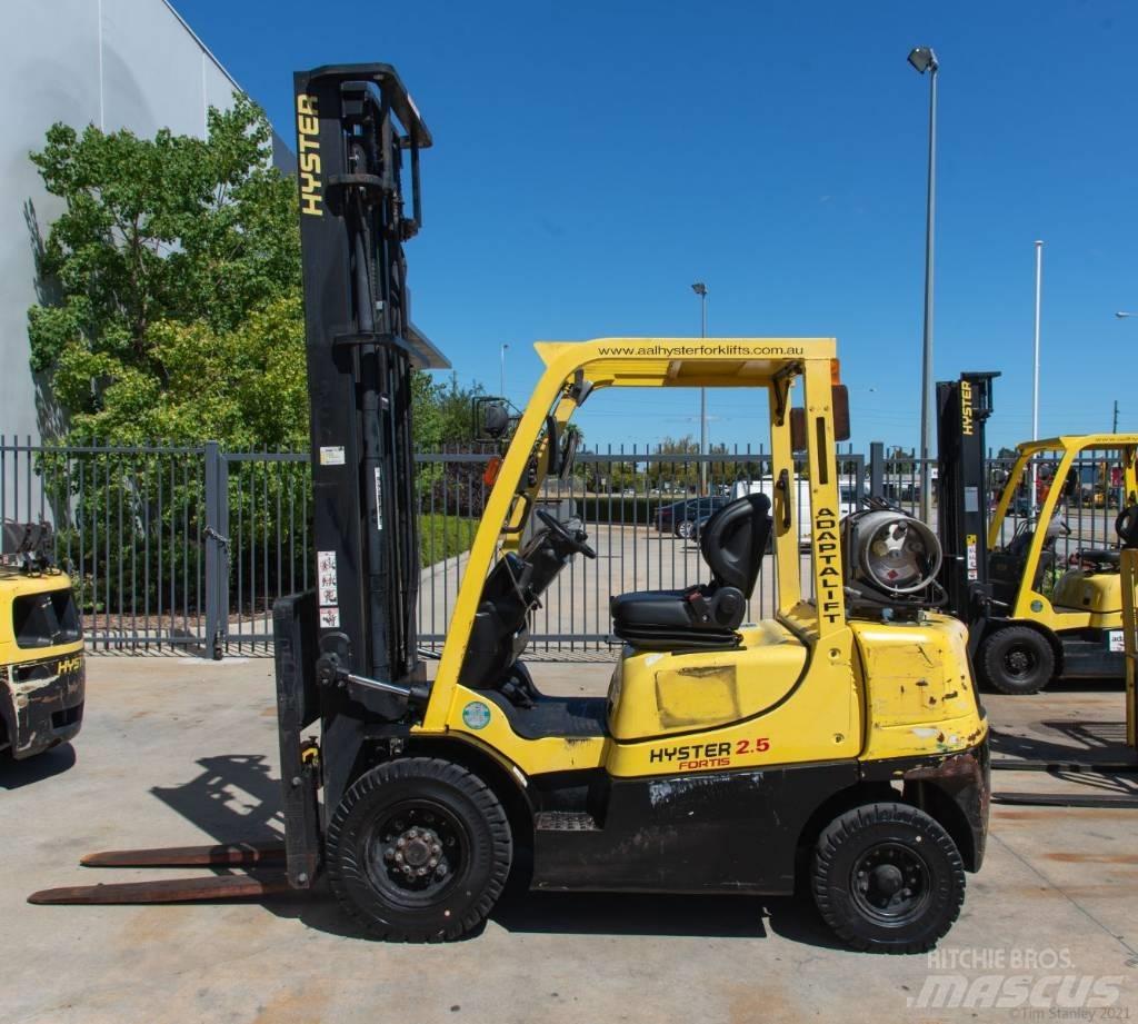 Hyster H2.50TX Nestekaasutrukit