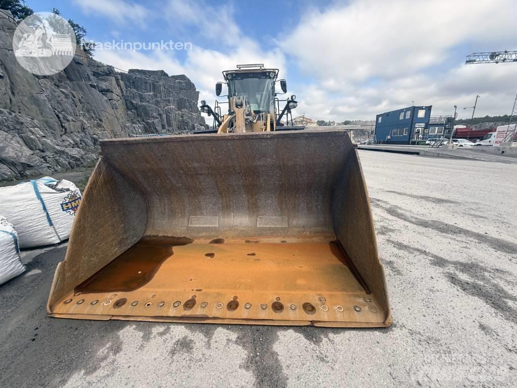 CAT 972 M Pyöräkuormaajat