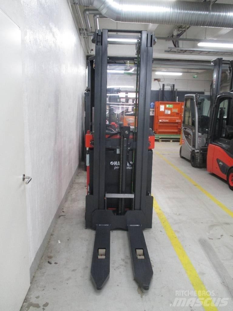 Linde L1600 TTFYS Ajettavat pinoamisvaunut