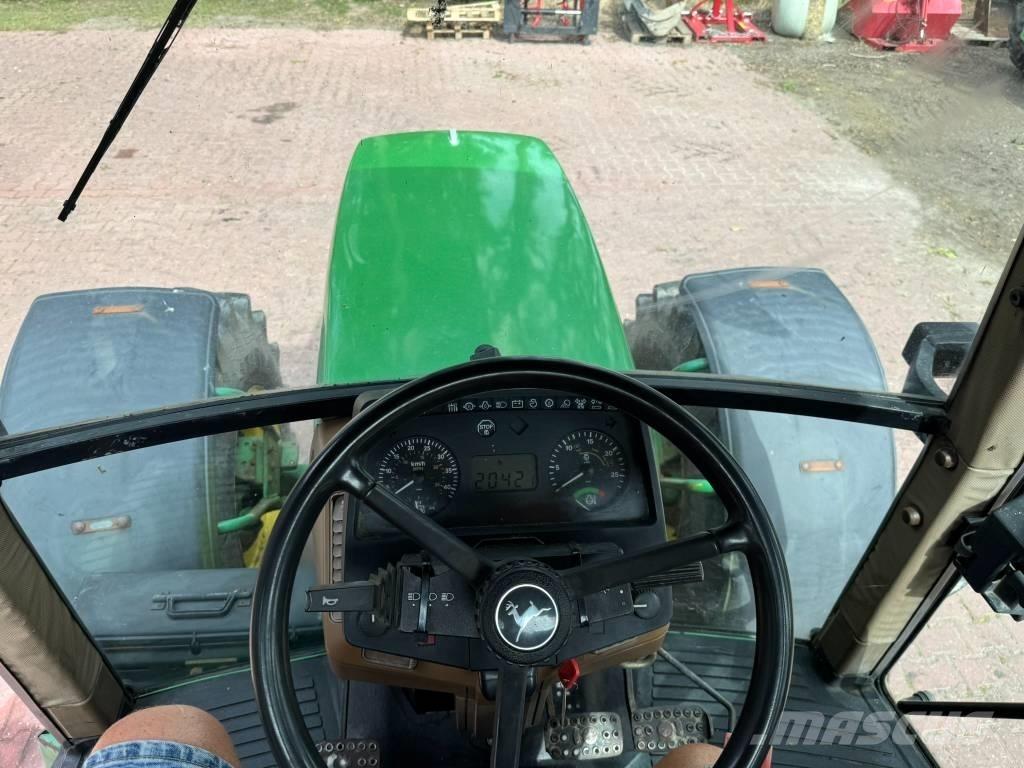 John Deere 6400 Traktorit
