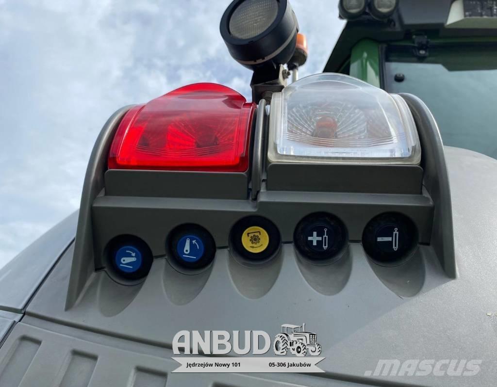 Fendt 826 Vario Traktorit