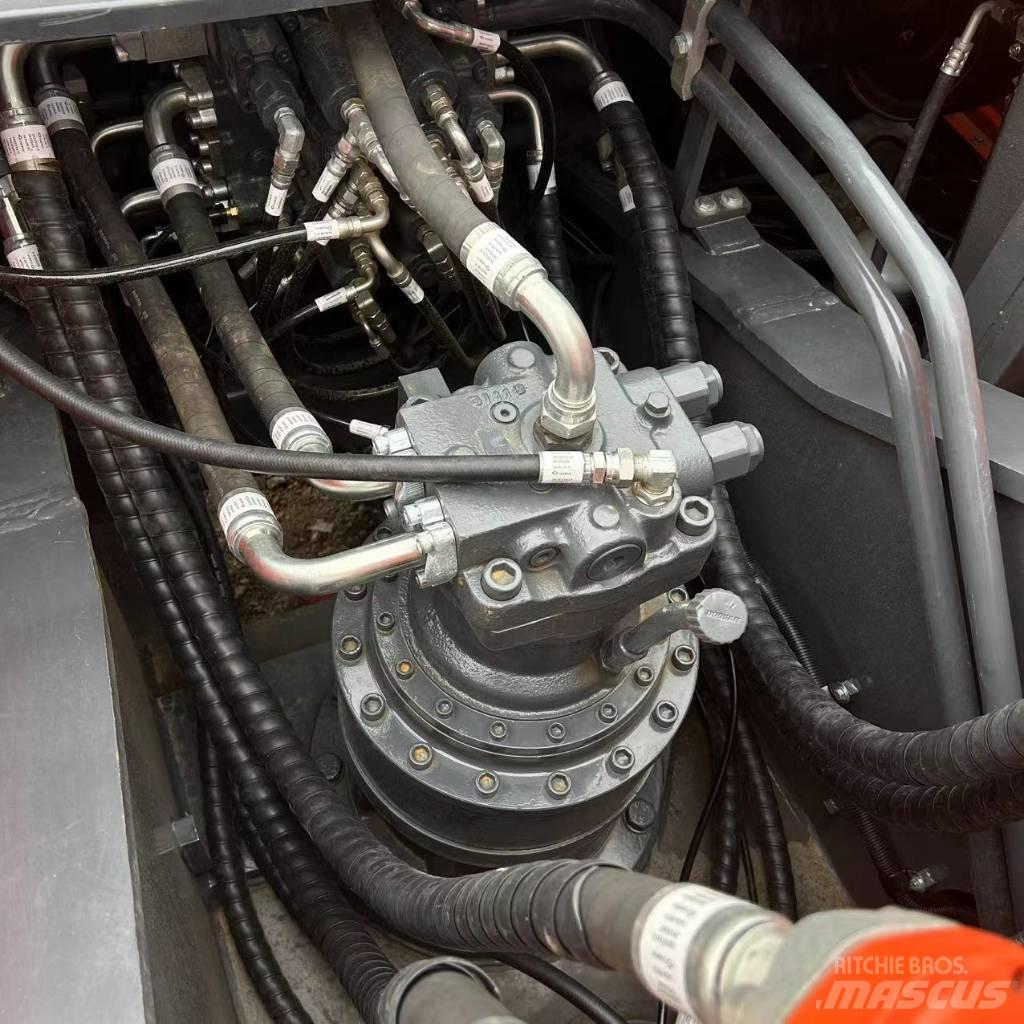 Doosan DX 300 LC-9c Telakaivukoneet