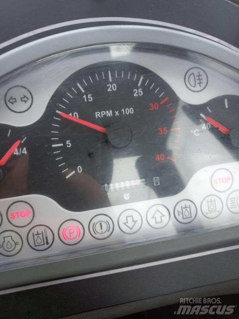 Wille 335B Taajamatraktorit