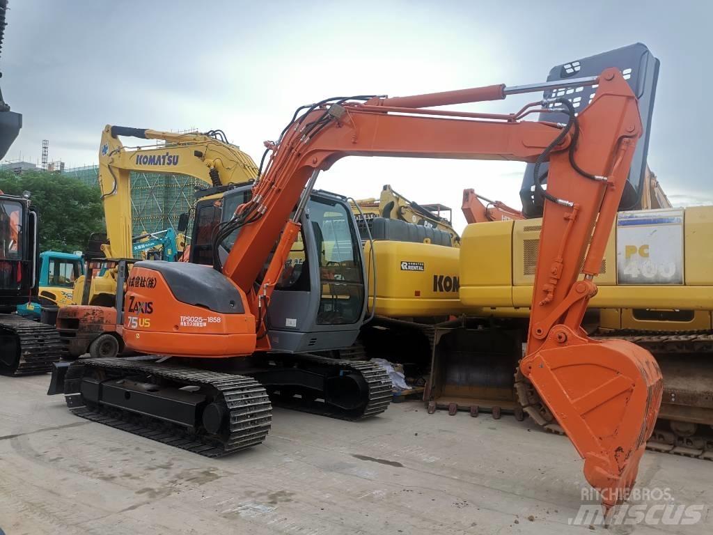 Hitachi ZX 75 Telakaivukoneet