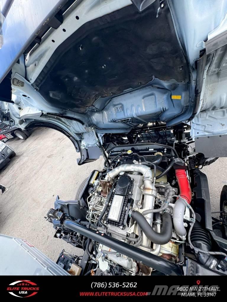 Hino 155 Umpikorikuorma-autot