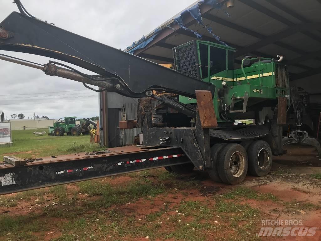 John Deere 437 D Nivelpuomikuormaajat