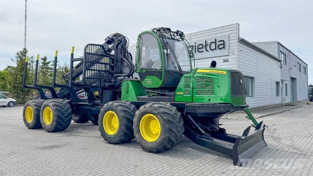 John Deere 1210E Kuormatraktorit
