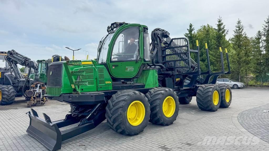 John Deere 1210E Kuormatraktorit