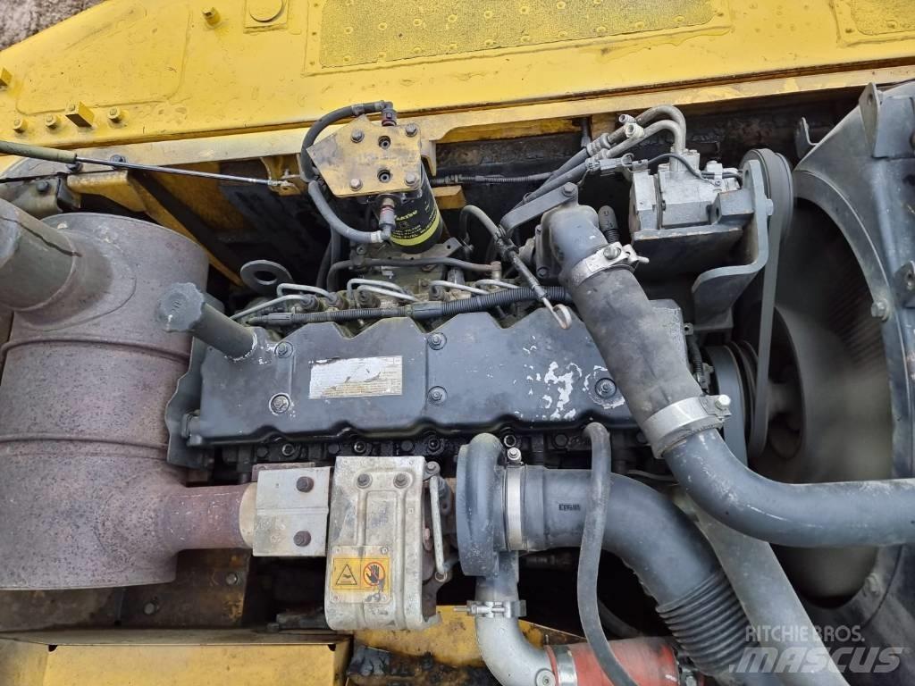 Komatsu PC 210-8 Telakaivukoneet