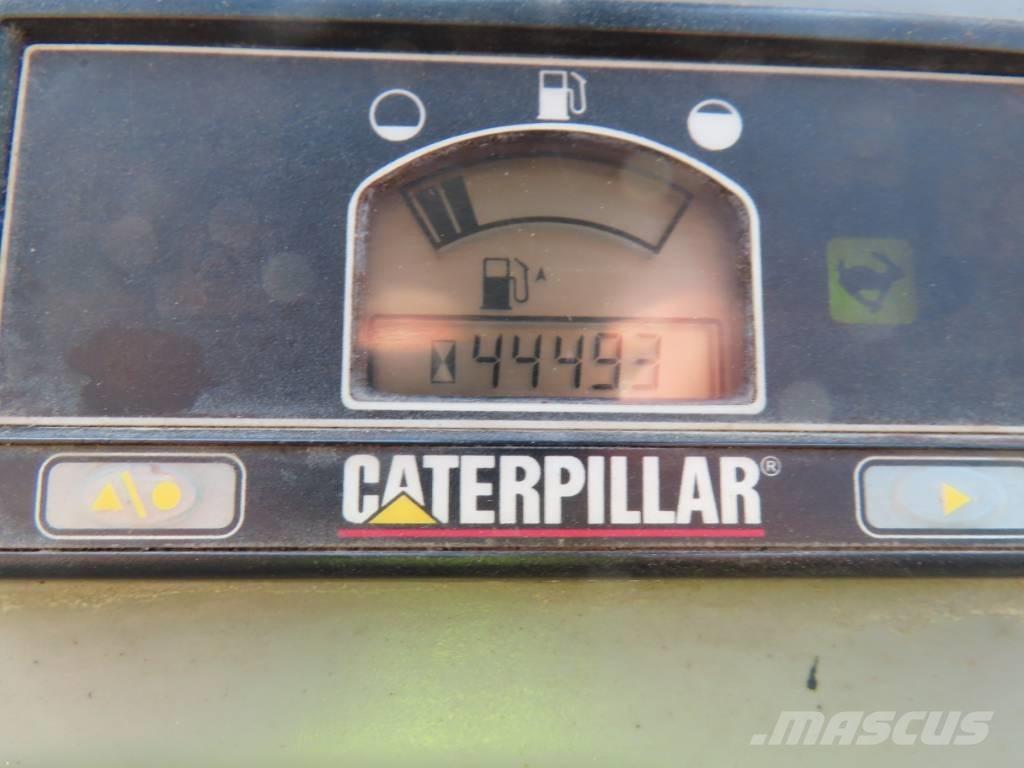 CAT 302.5 C Minikaivukoneet < 7t