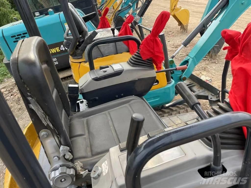 Komatsu PC18 Telakaivukoneet